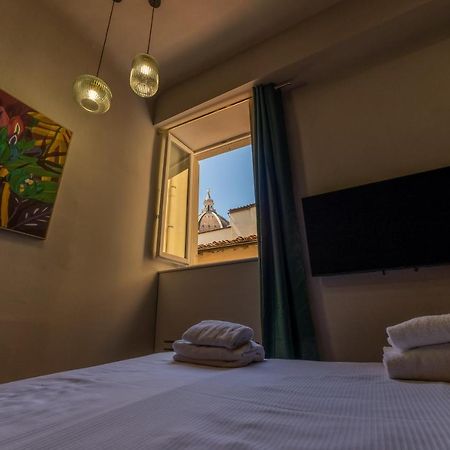 Romantic Room Duomo ฟลอเรนซ์ ภายนอก รูปภาพ